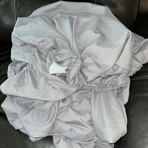 Two (2) Gray grey Twin XL fitted sheets sheet -100% polyeste